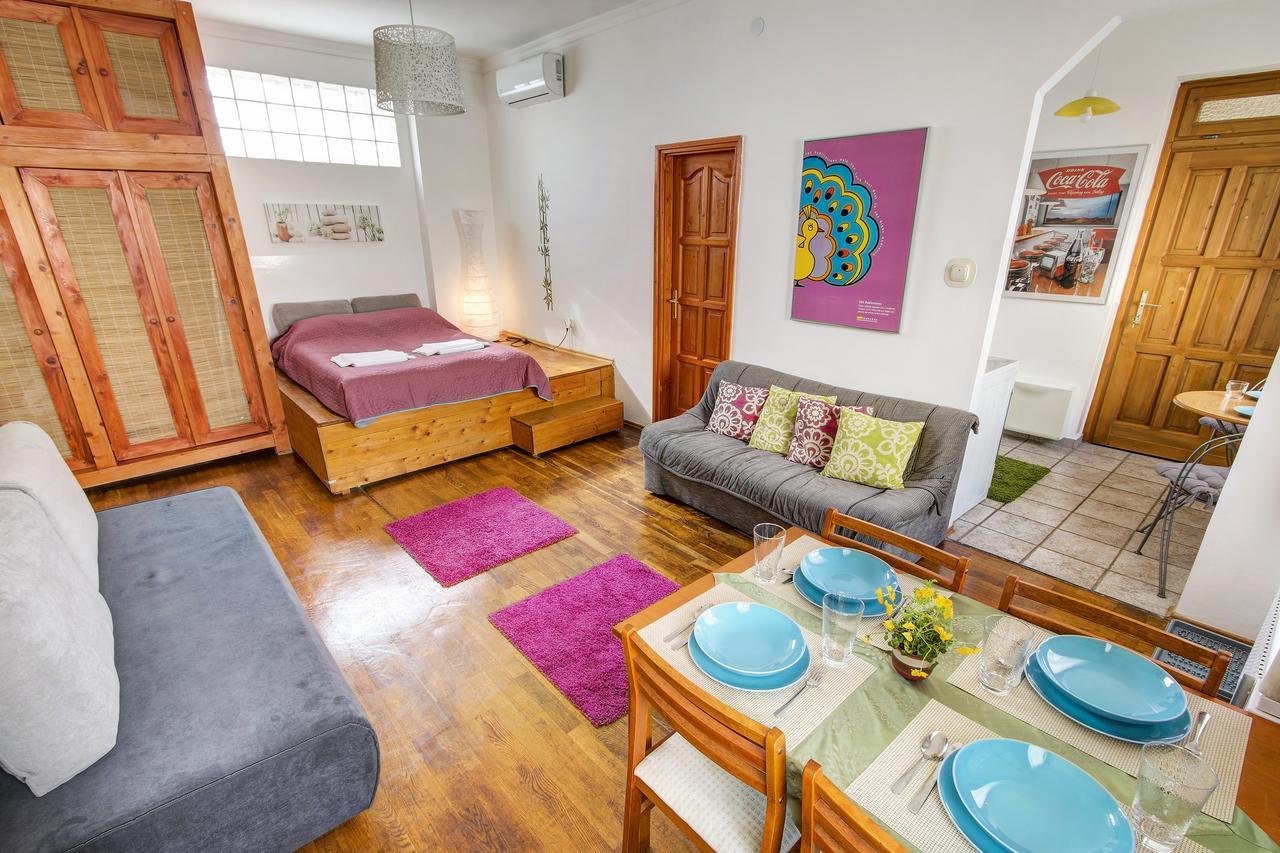 Apartment Near The Heroes Square — Photos 2